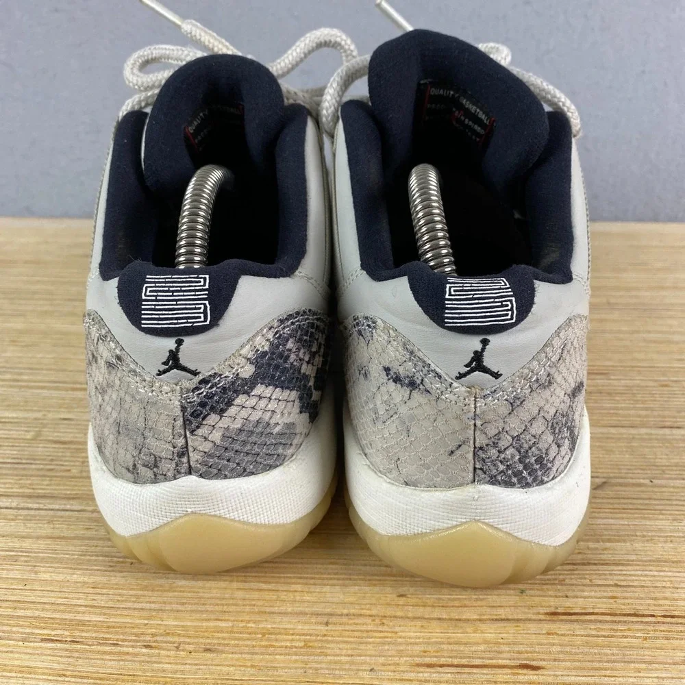 Jordan 11 Retro Low Light Bone Snakeskin Grade School 7Y CD6847-002 - Picture 5 of 11